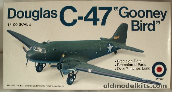 Entex 1/100 Douglas C-47 (DC-3) Gooney Bird - Landing Gear or Skis, 8562 plastic model kit